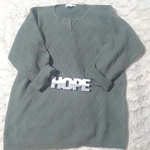 VINTAGE PARTNERS Sage Sweater